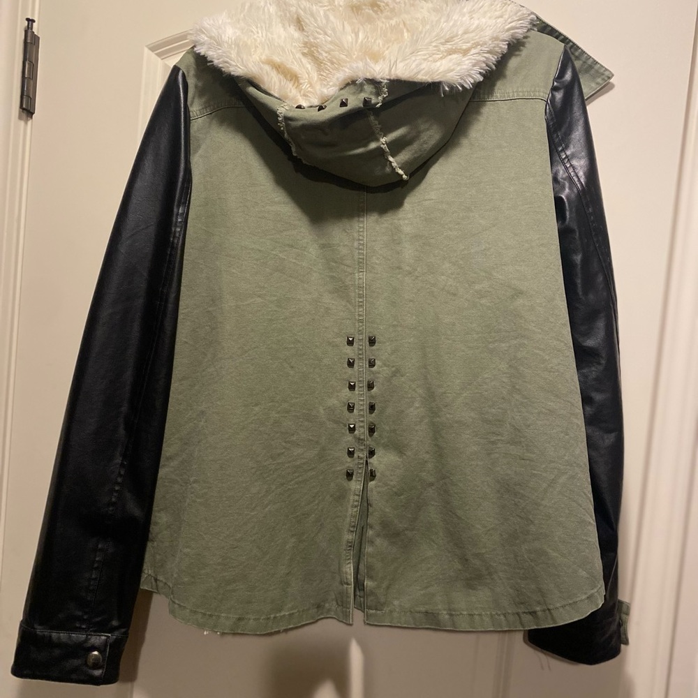 Miss Me Jacket - Picture 5 of 5